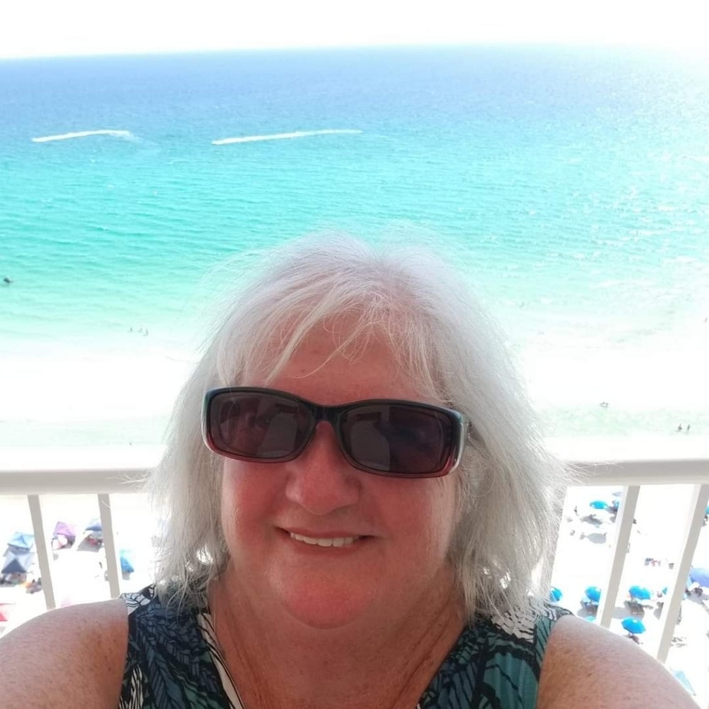 Meet your Posher, Pamela